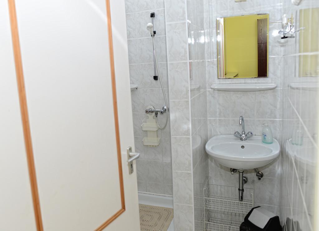Stop Apartment Бік Номер фото