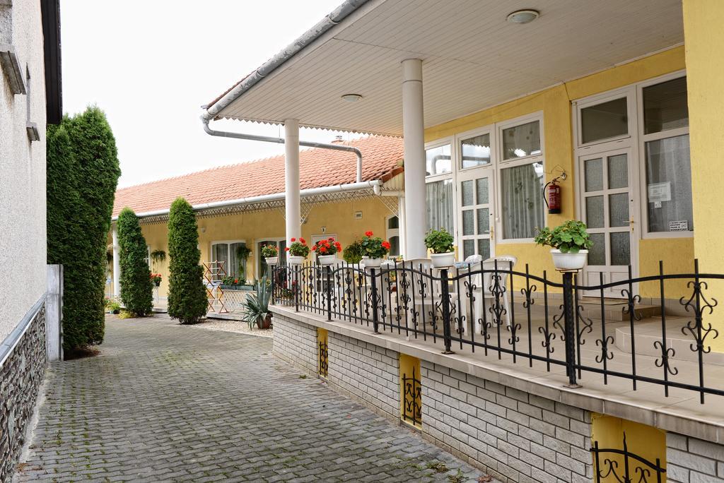 Stop Apartment Бік Номер фото